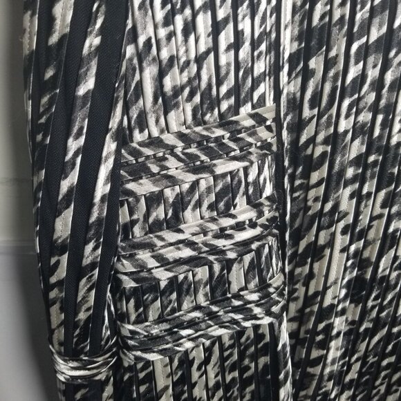 Chicos Venetian Zipper Front Women's Career Office Lightweight Jacket Sz XL - Picture 6 of 6